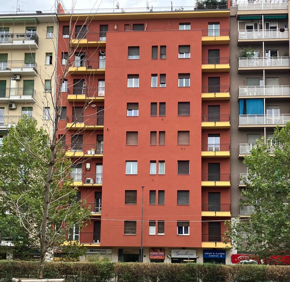 Splendido Bilocale Adiacente Metro M5 - Ca Granda Apartamento Milão Exterior foto