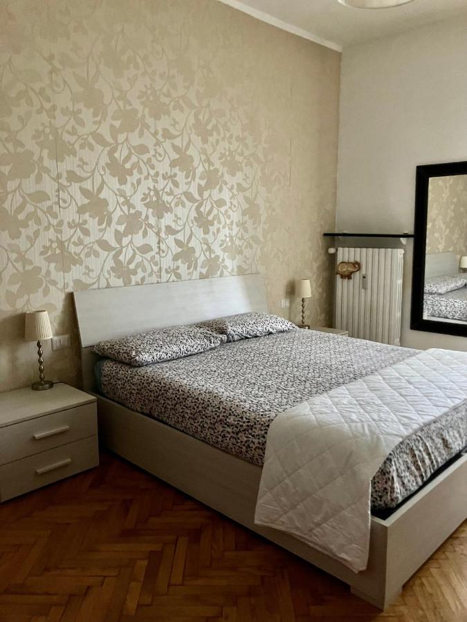 Splendido Bilocale Adiacente Metro M5 - Ca Granda Apartamento Milão Exterior foto